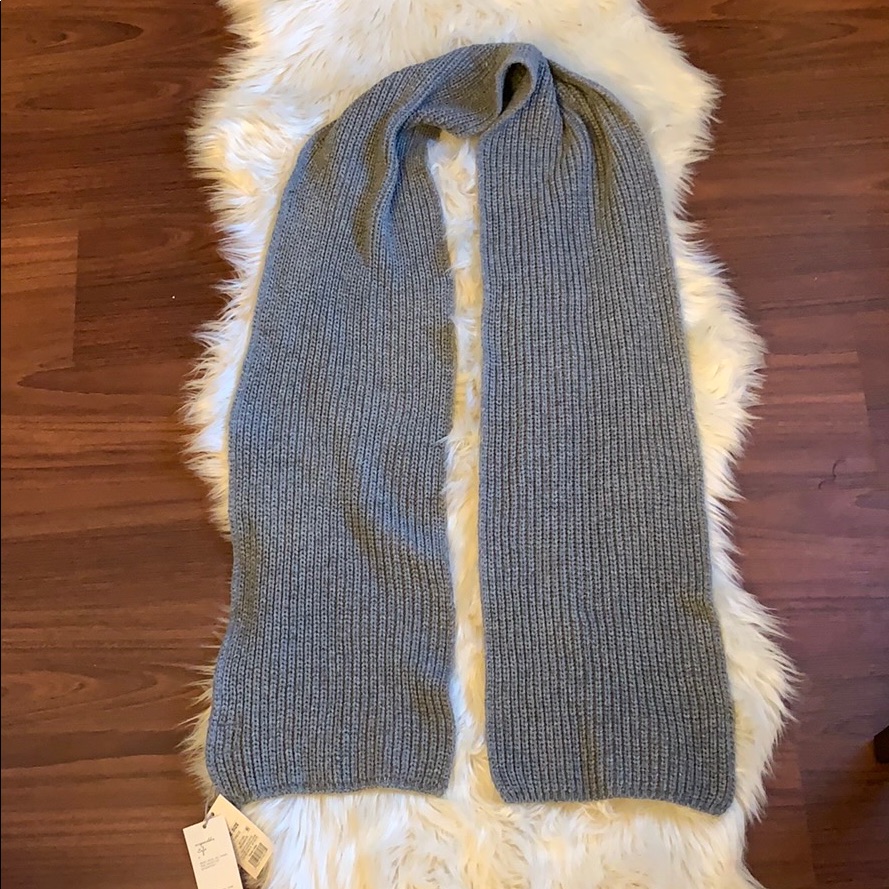 Womens Scarves And Wraps